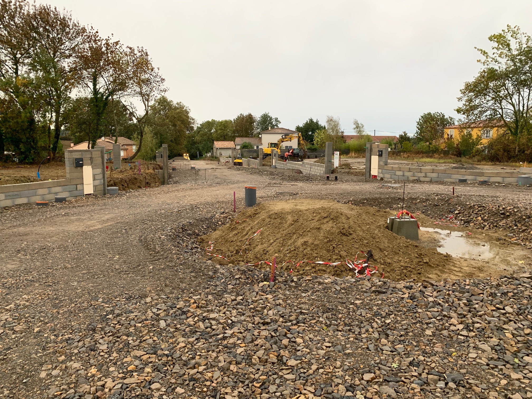 23 octobre 2019 :  Construction des clôtures